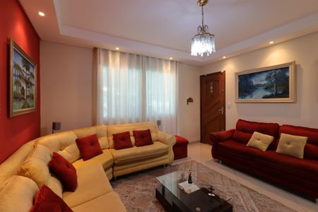 Casa à venda com 187m², 3 quartos e 4 vagasSala