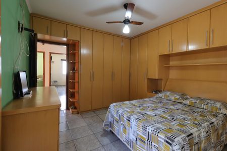 Casa à venda com 187m², 3 quartos e 4 vagasSuíte