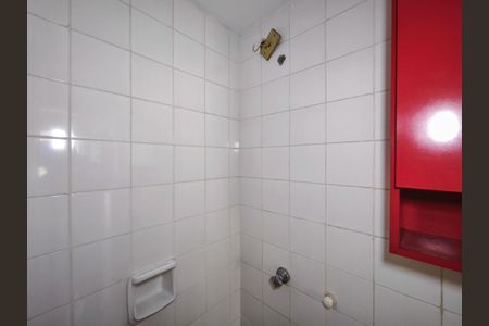 Apartamento à venda com 103m², 2 quartos e 1 vaga Apartamento à venda com 103m², 2 quartos e 1 vagaBanheiro de serviço