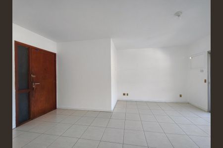Apartamento à venda com 103m², 2 quartos e 1 vaga Apartamento à venda com 103m², 2 quartos e 1 vagaSala