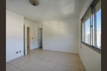 Apartamento à venda com 103m², 2 quartos e 1 vaga Apartamento à venda com 103m², 2 quartos e 1 vagaSuíte