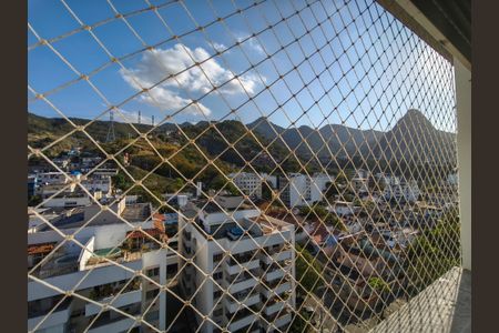 Apartamento à venda com 103m², 2 quartos e 1 vaga Apartamento à venda com 103m², 2 quartos e 1 vagaVista do Quarto