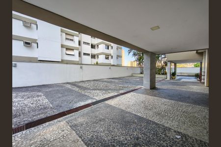 Apartamento à venda com 103m², 2 quartos e 1 vaga Apartamento à venda com 103m², 2 quartos e 1 vagaÁrea comum - Playground