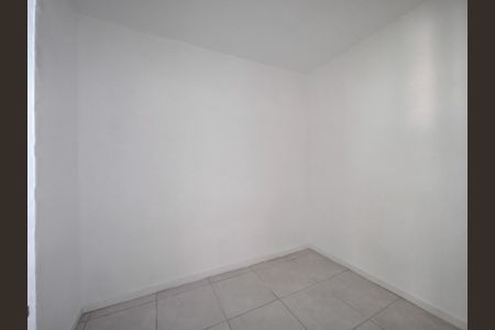 Apartamento à venda com 103m², 2 quartos e 1 vaga Apartamento à venda com 103m², 2 quartos e 1 vagaQuarto de Serviço