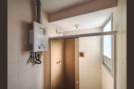 Apartamento à venda com 103m², 2 quartos e 1 vaga Apartamento à venda com 103m², 2 quartos e 1 vagaBanheiro