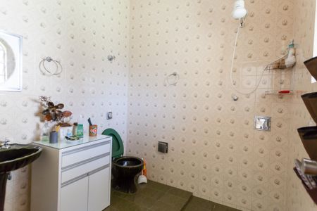 Casa à venda com 153m², 2 quartos e 4 vagasCasa 2 - Banheiro