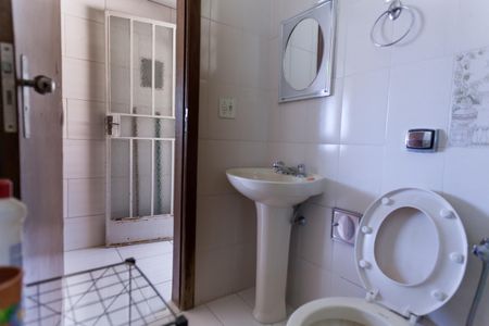 Casa à venda com 153m², 2 quartos e 4 vagasCasa 1 - Banheiro