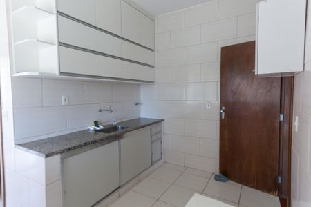 Casa à venda com 153m², 2 quartos e 4 vagasCasa 1 - Cozinha