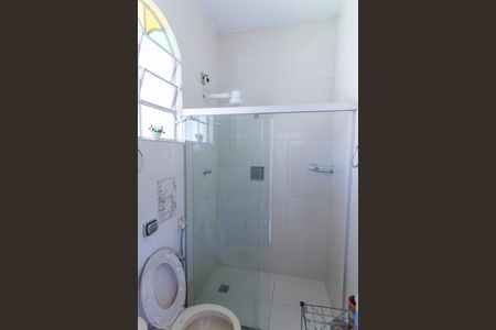 Casa à venda com 153m², 2 quartos e 4 vagasCasa 1 - Banheiro