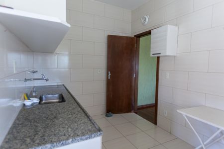 Casa à venda com 153m², 2 quartos e 4 vagasCasa 1 - Cozinha