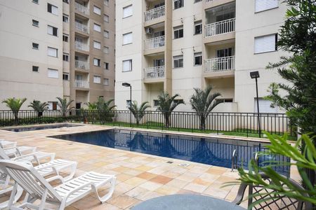 Apartamento à venda com 47m², 2 quartos e sem vagaÁrea comum - Piscina