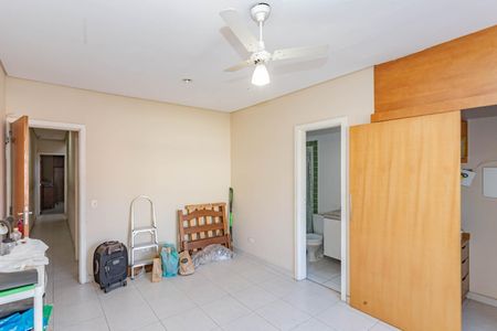 Casa à venda com 200m², 3 quartos e sem vagaSuíte