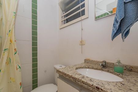 Casa à venda com 200m², 3 quartos e sem vagaBanheiro da Suíte 3