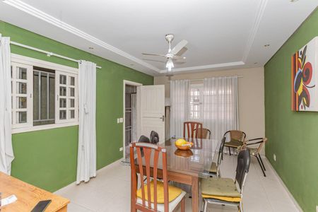 Casa à venda com 200m², 3 quartos e sem vagaSala de Jantar