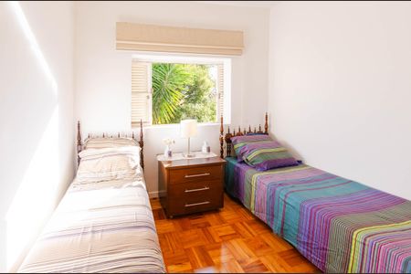 Casa à venda com 200m², 4 quartos e 3 vagasQuarto 3