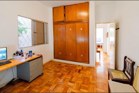 Casa à venda com 200m², 4 quartos e 3 vagasQuarto 4