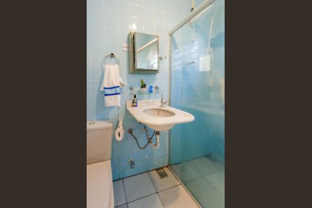 Casa à venda com 200m², 4 quartos e 3 vagasBanheiro 2