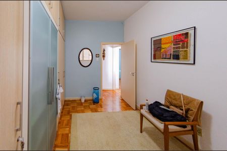 Casa à venda com 200m², 4 quartos e 3 vagasQuarto 2