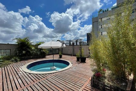 Apartamento à venda com 476m², 4 quartos e 4 vagasCobertura