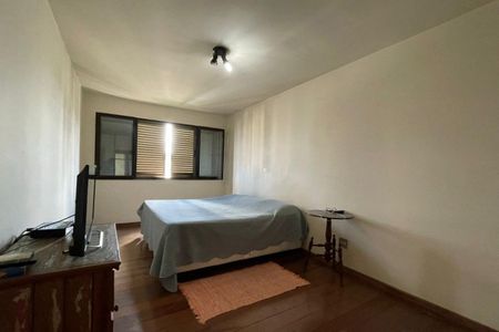 Apartamento à venda com 476m², 4 quartos e 4 vagasQuarto 4