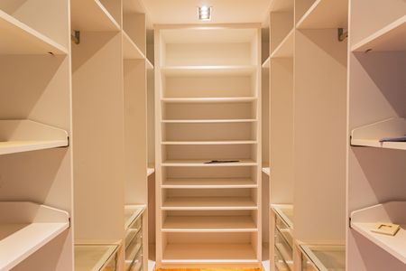 Apartamento à venda com 314m², 2 quartos e 3 vagasCloset da suíte