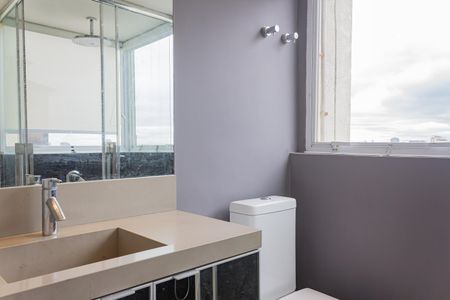 Apartamento à venda com 314m², 2 quartos e 3 vagasBanheiro Social