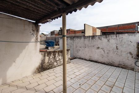 Casa à venda com 180m², 2 quartos e 2 vagasÁrea de Serviço