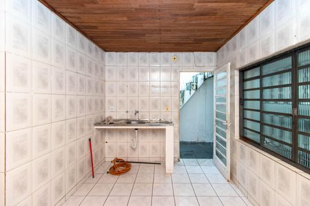 Casa à venda com 180m², 2 quartos e 2 vagasSala/Cozinha