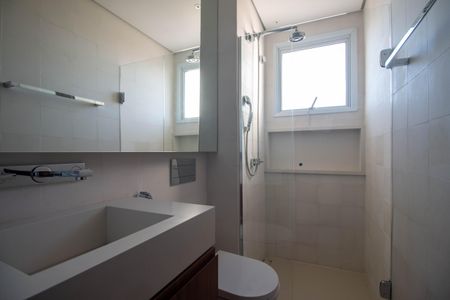 Apartamento à venda com 164m², 1 quarto e 3 vagasBanheiro do Quarto 2