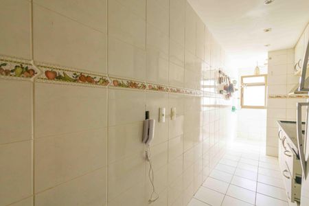 Apartamento à venda com 80m², 3 quartos e 2 vagas Apartamento à venda com 80m², 3 quartos e 2 vagasCozinha