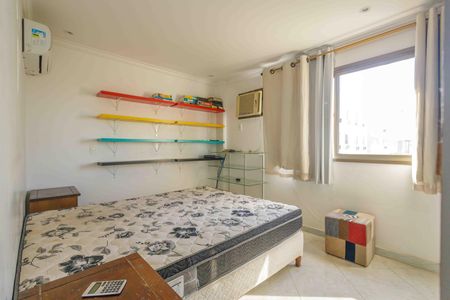 Apartamento à venda com 80m², 3 quartos e 2 vagas Apartamento à venda com 80m², 3 quartos e 2 vagasSuíte