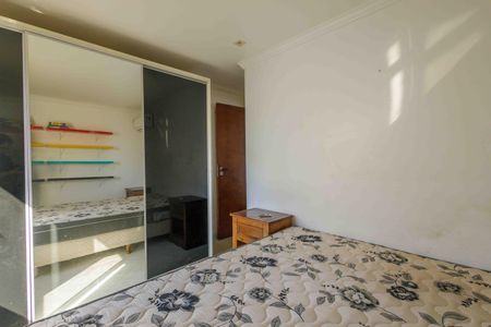 Apartamento à venda com 80m², 3 quartos e 2 vagas Apartamento à venda com 80m², 3 quartos e 2 vagasSuíte