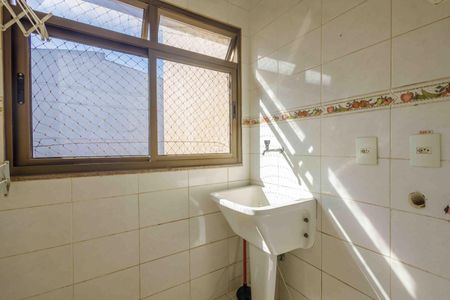 Apartamento à venda com 80m², 3 quartos e 2 vagas Apartamento à venda com 80m², 3 quartos e 2 vagasÁrea de Serviço