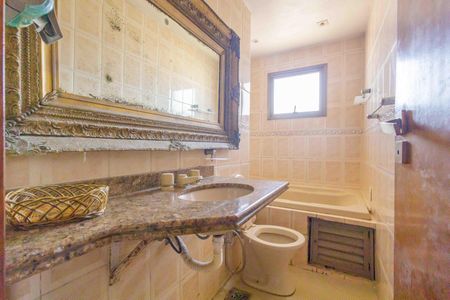 Apartamento à venda com 80m², 3 quartos e 2 vagas Apartamento à venda com 80m², 3 quartos e 2 vagasBanheiro da Suíte