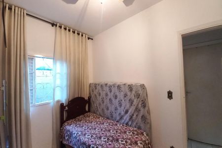 Casa à venda com 220m², 3 quartos e 3 vagasQuarto 2