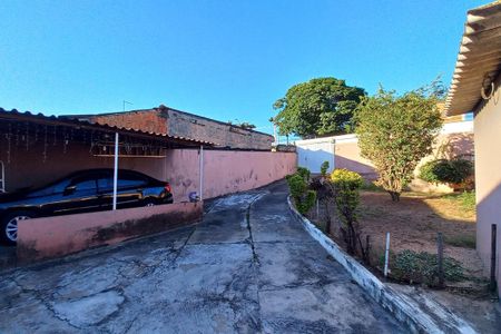 Casa à venda com 220m², 3 quartos e 3 vagasGaragem