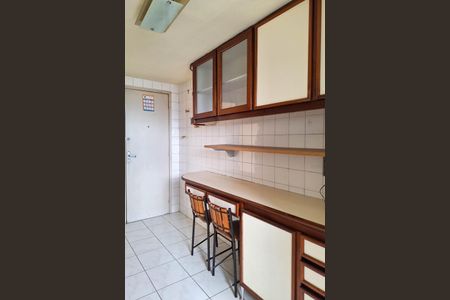Apartamento para alugar com 80m², 2 quartos e 1 vagaCozinha