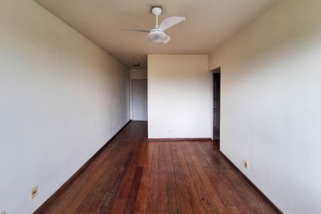 Apartamento para alugar com 80m², 2 quartos e 1 vagaSala