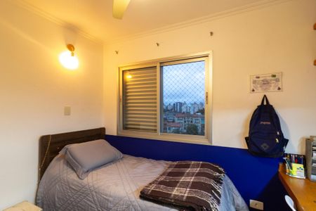 Apartamento à venda com 77m², 3 quartos e 2 vagasQuarto 3