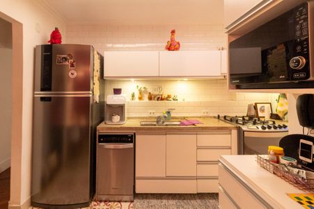 Apartamento à venda com 77m², 3 quartos e 2 vagasCozinha