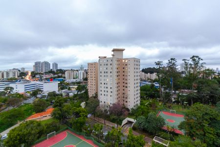 Apartamento à venda com 77m², 3 quartos e 2 vagasVista Quarto 1