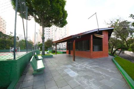 Apartamento à venda com 77m², 3 quartos e 2 vagasChurrasqueira