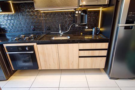 Apartamento à venda com 56m², 2 quartos e 1 vagaCozinha e Área de Serviço