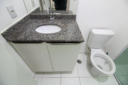 Apartamento à venda com 71m², 2 quartos e sem vagaBanheiro