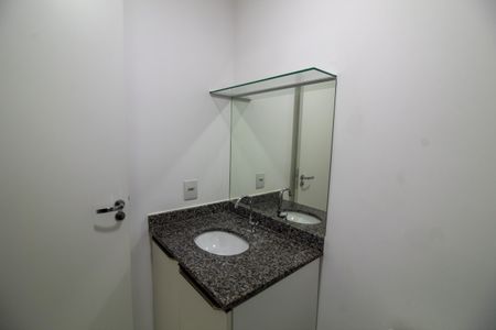 Apartamento à venda com 71m², 2 quartos e sem vagaBanheiro