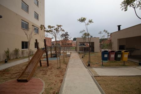 Apartamento para alugar com 36m², 2 quartos e sem vaga Apartamento para alugar com 36m², 2 quartos e sem vagaÁrea comum - Playground