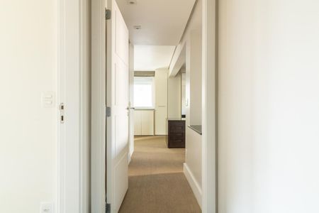 Apartamento à venda com 168m², 2 quartos e 3 vagasCorredor