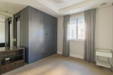 Apartamento à venda com 168m², 2 quartos e 3 vagasSuíte 1