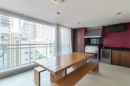 Apartamento à venda com 168m², 2 quartos e 3 vagasVaranda Sala de Jantar