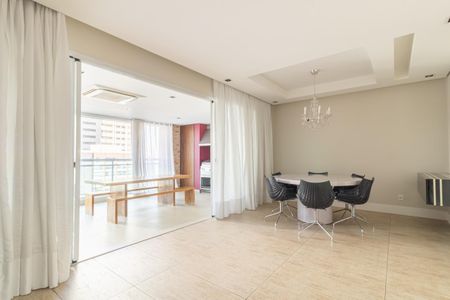 Apartamento à venda com 168m², 2 quartos e 3 vagasSala de Jantar